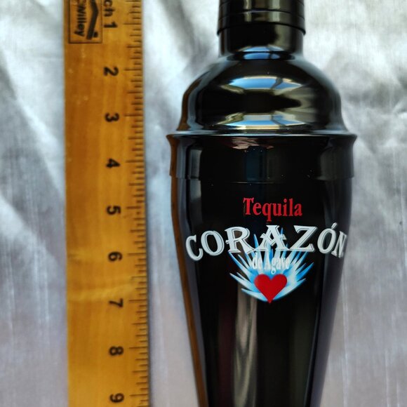 Corazon Tequila De Agave Metal Cocktail Shaker - Picture 2 of 4